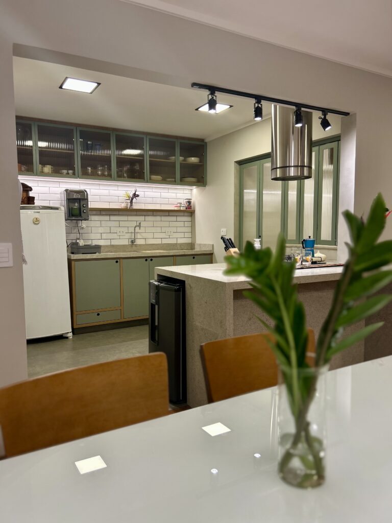 Vista para cozinha - Ap.31